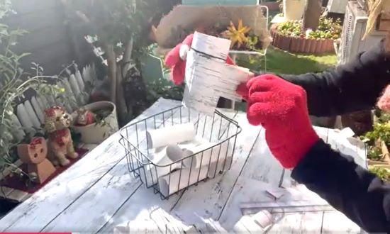 トイレットペーパーの芯をリユース